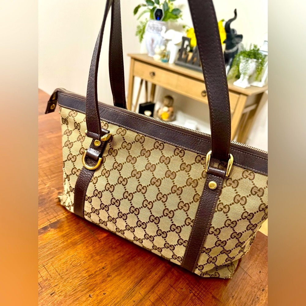 Gucci Brown Monogram Canvas Tote - Picture 4 of 14